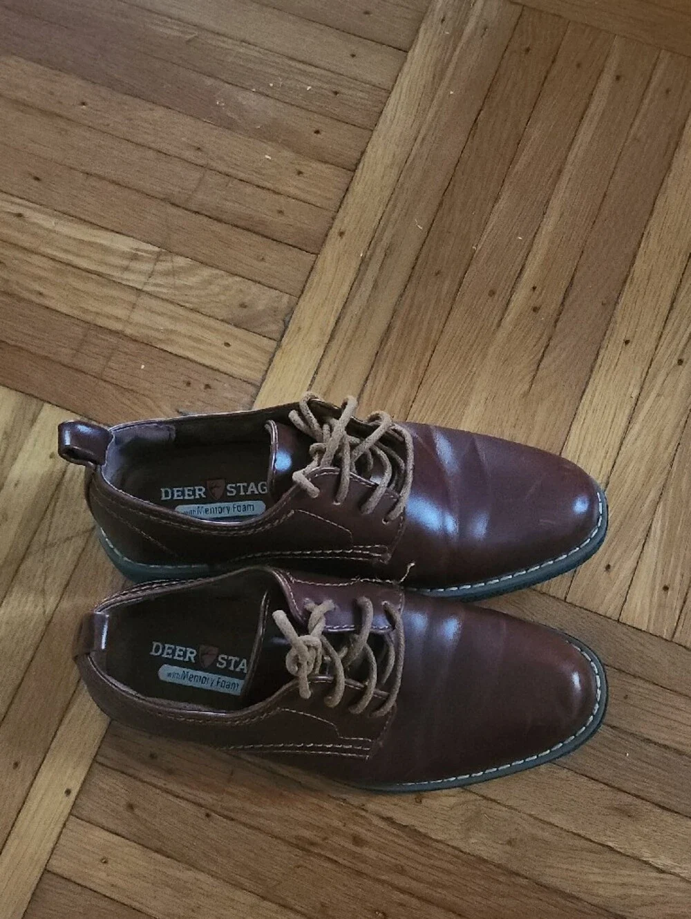 Deer Stags Brown Leather Lace-Up Oxfords